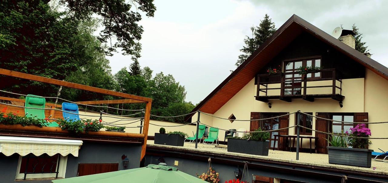 Apartmany Chalupa "Pod Lipou" Stare Mesto  Exterior photo