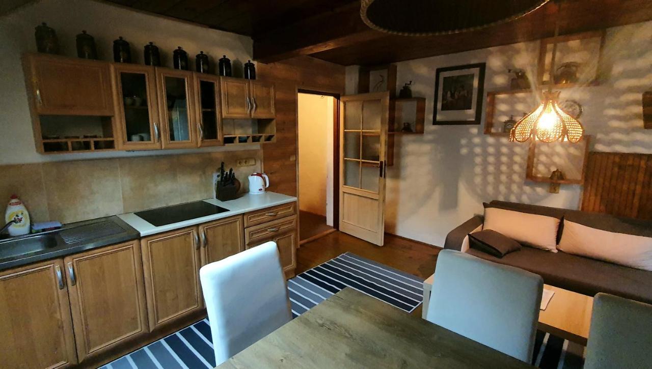Apartmany Chalupa "Pod Lipou" Stare Mesto  Exterior photo